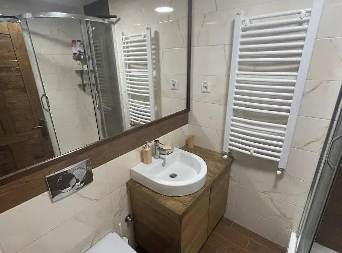 Vidik アパート *